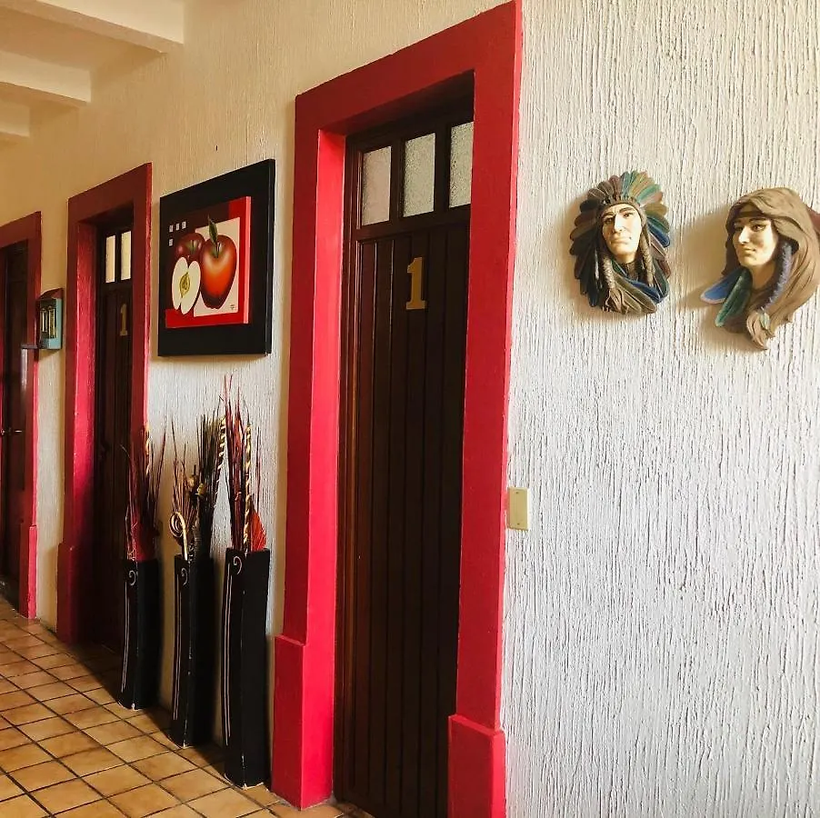 Hostal De Los Reyes Hotel Guadalajara Guest house