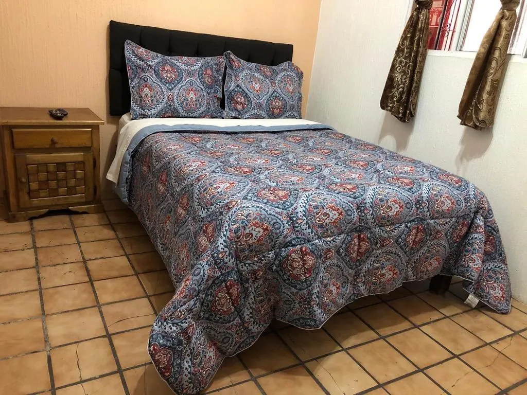 Pensión HOTEL hostal de los reyes Guadalajara